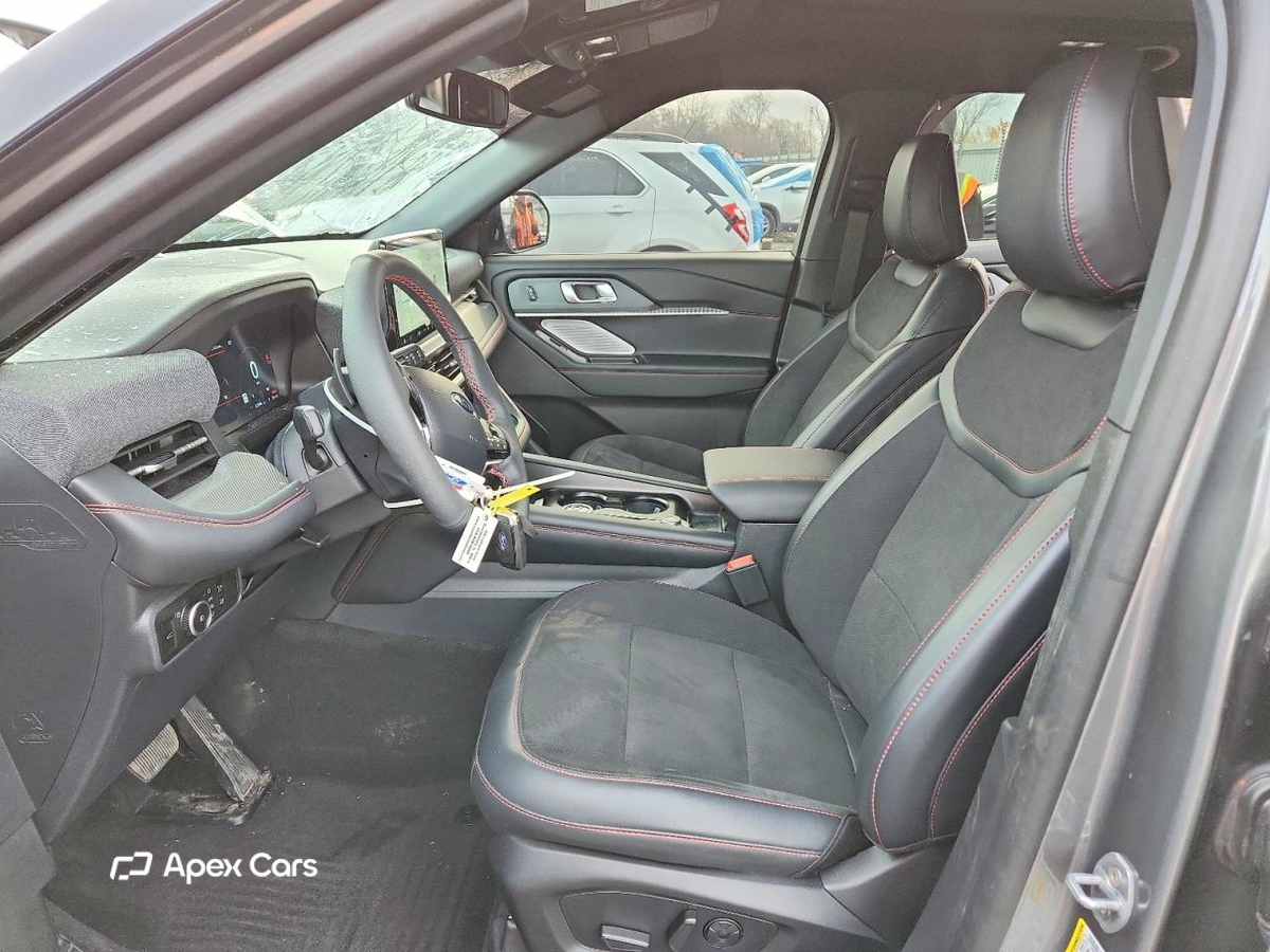 Ford Explorer 2025