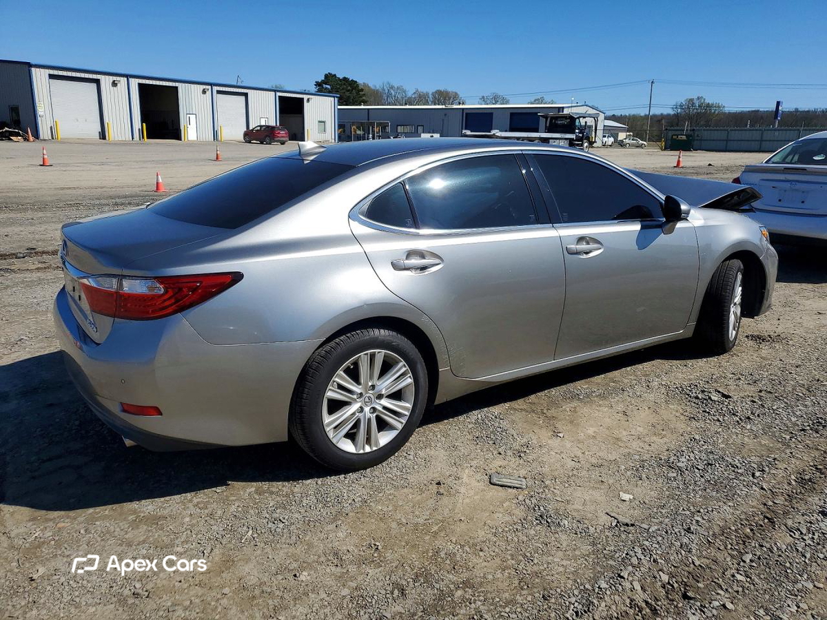 Lexus ES 2015