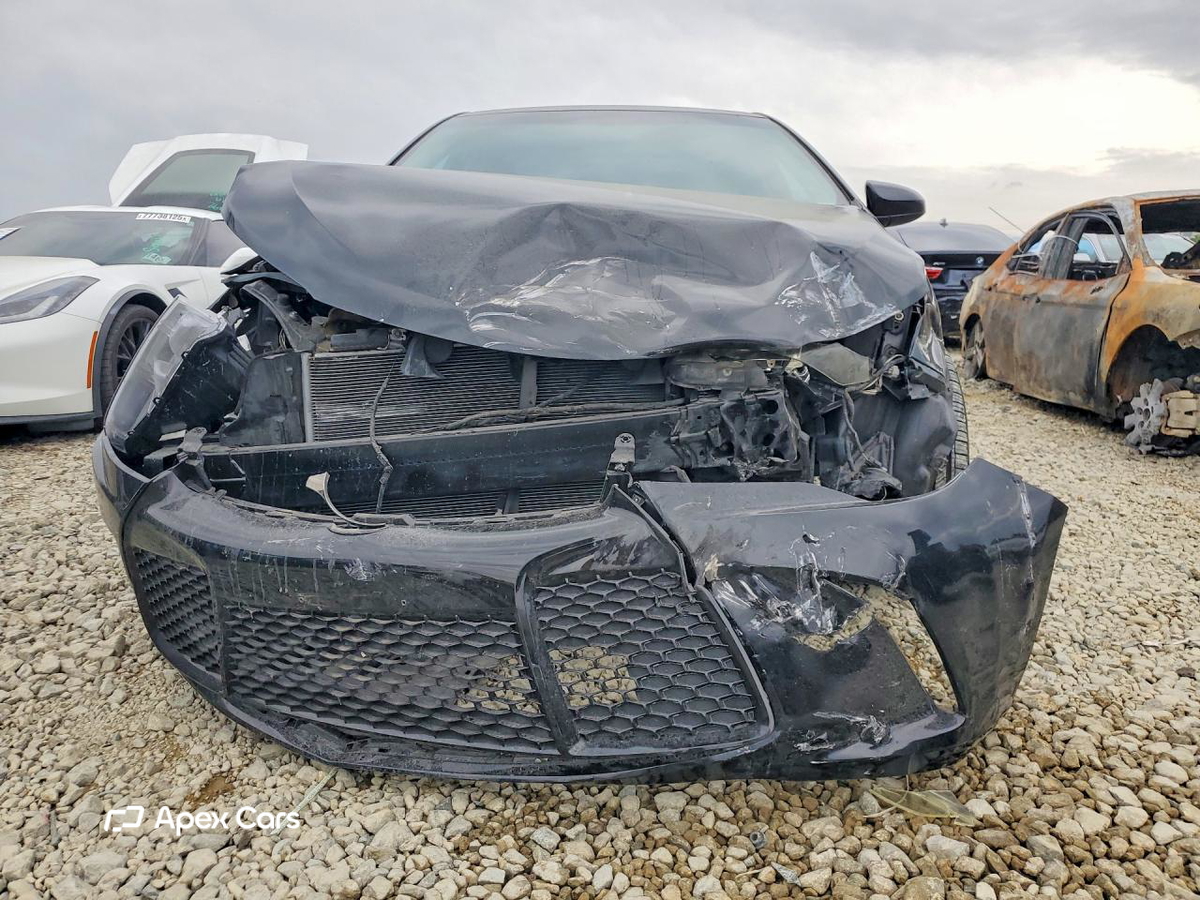 Toyota Camry 2016