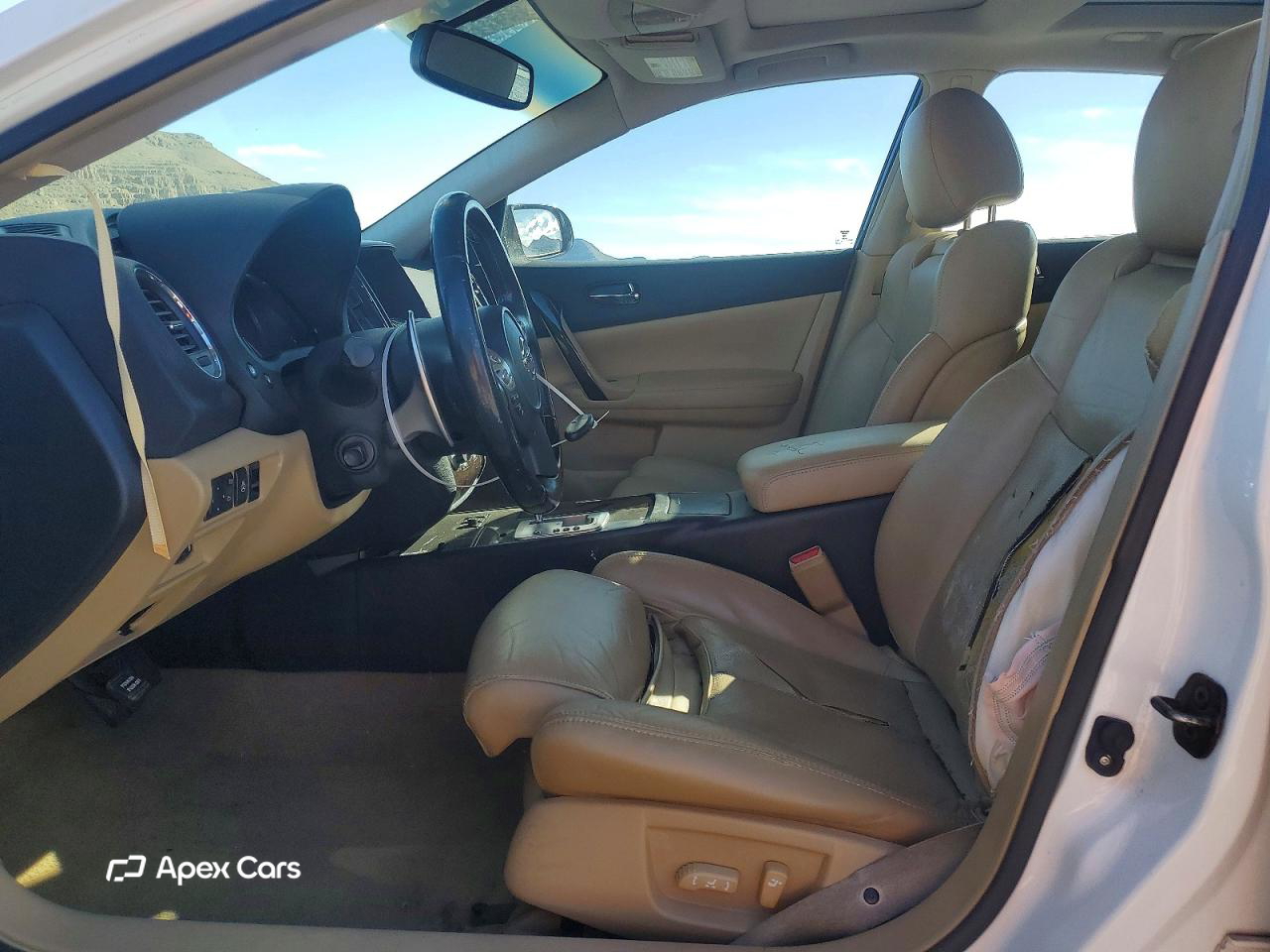 Nissan Maxima 2010