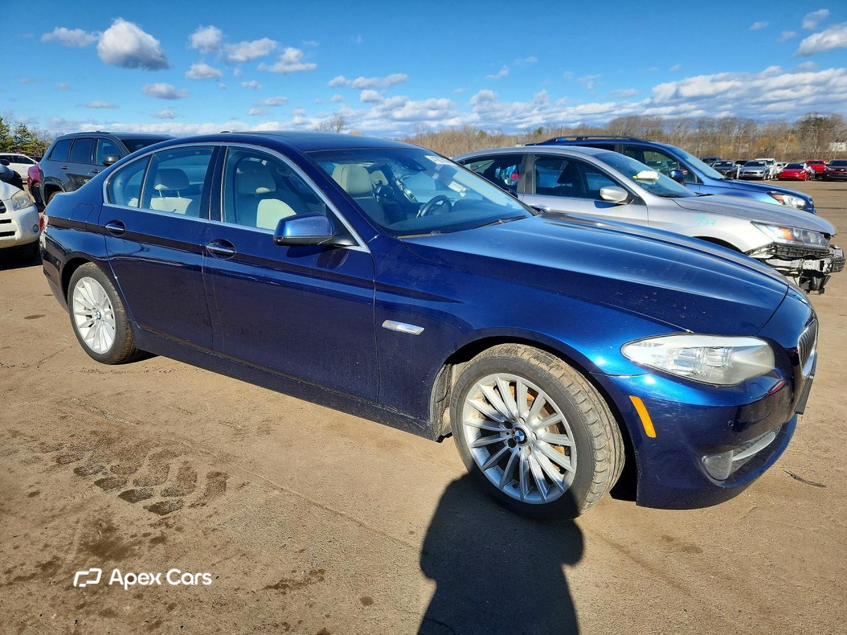 BMW Series 5 2012
