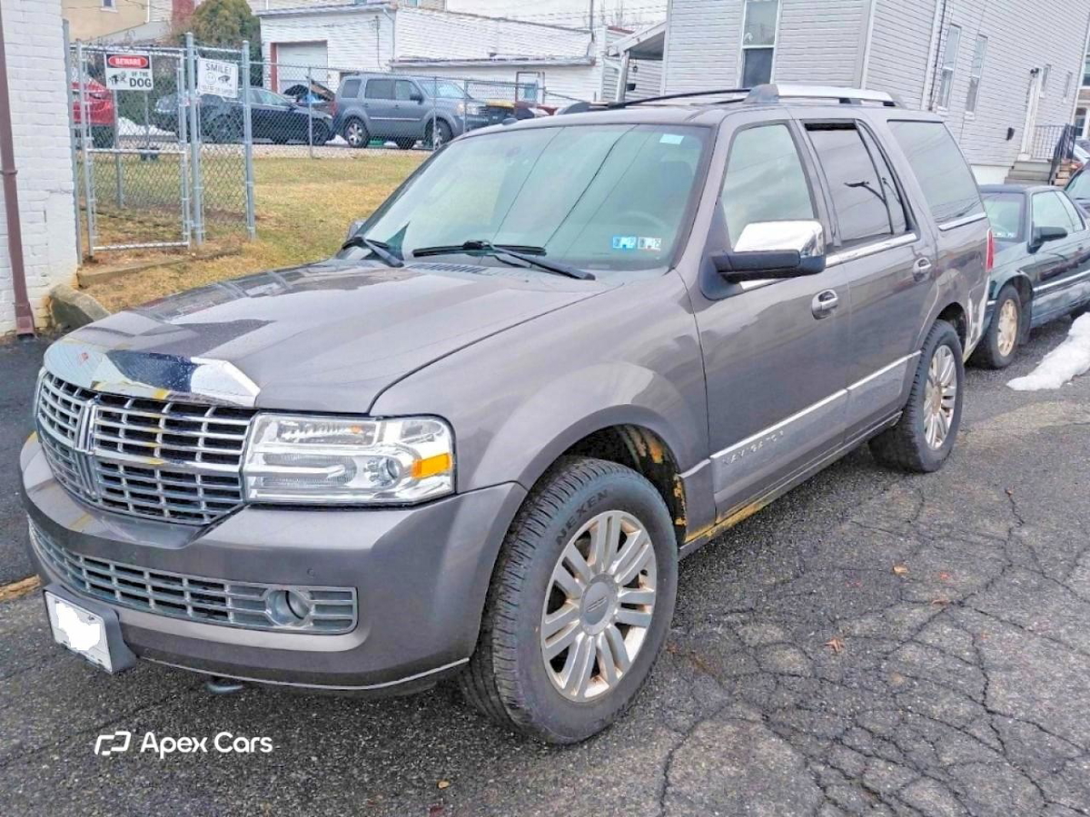 Lincoln Navigator 2014