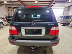 Lexus LX 2005