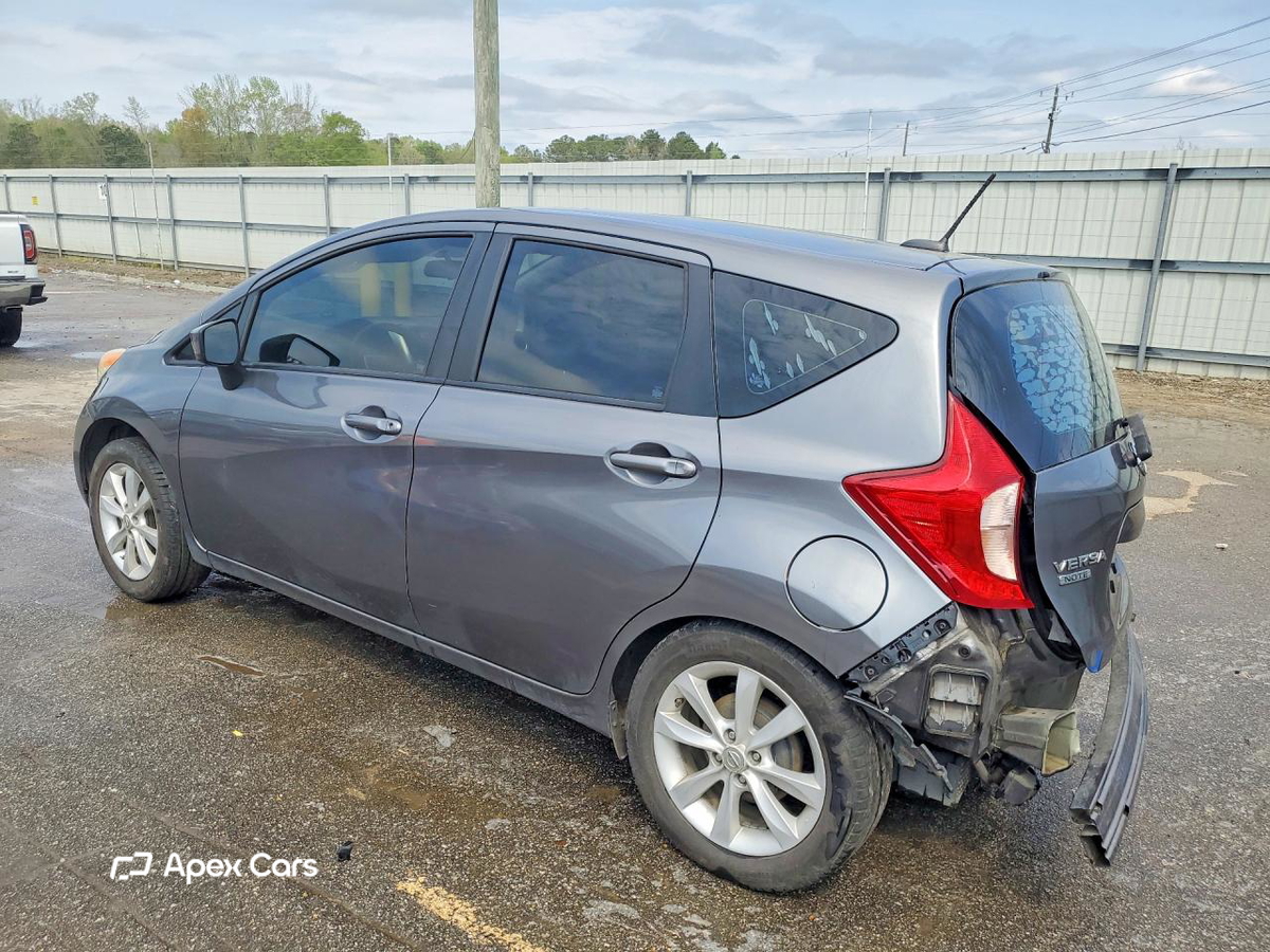 Nissan Versa 2016
