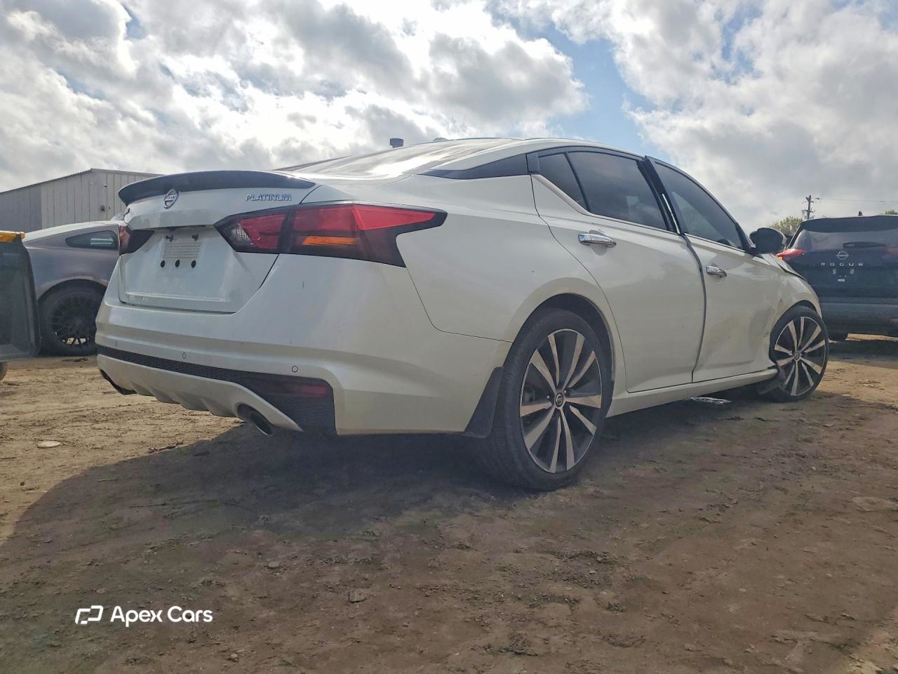 Nissan Altima 2019