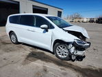 Chrysler Pacifica 2023