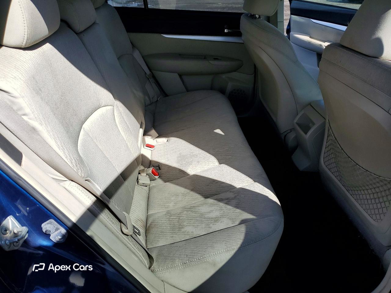 Subaru Outback 2011