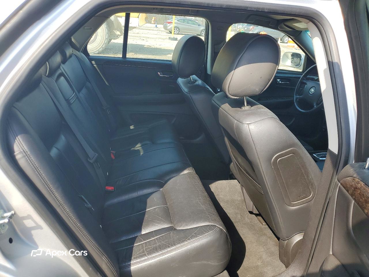 Cadillac DTS 2010