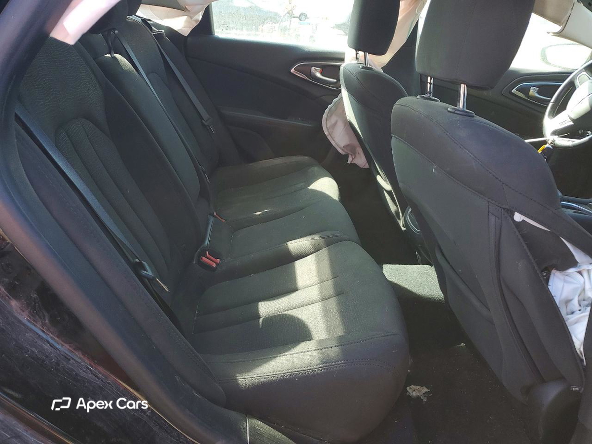 Chrysler 200 2016