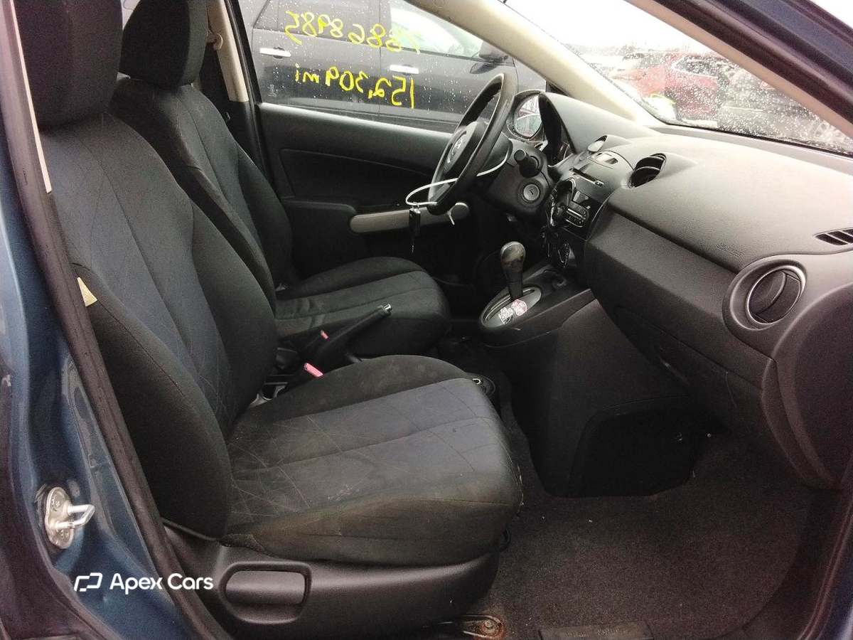 Mazda 2 2014