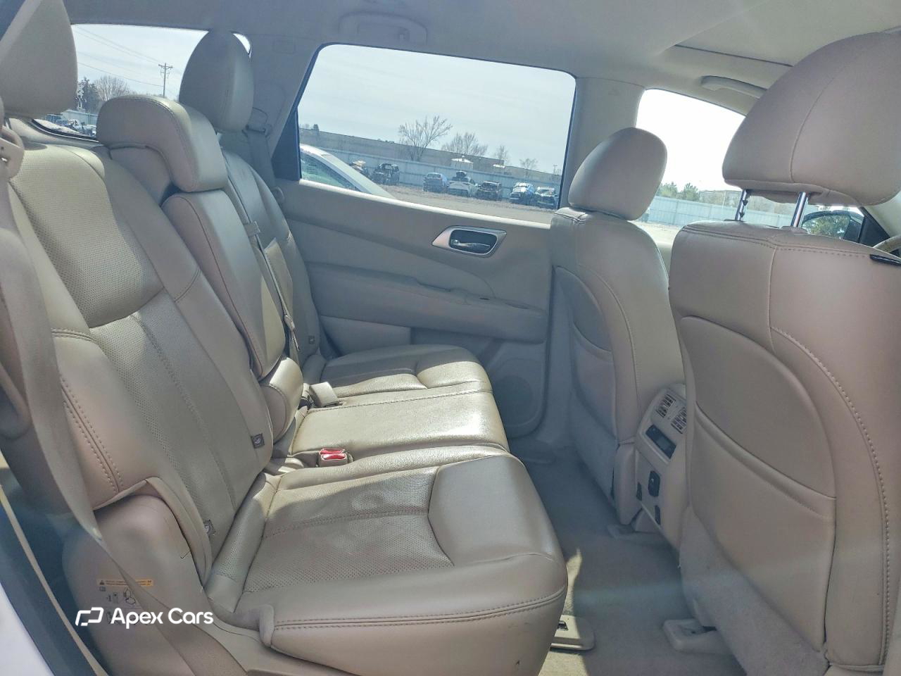 Nissan Pathfinder 2015