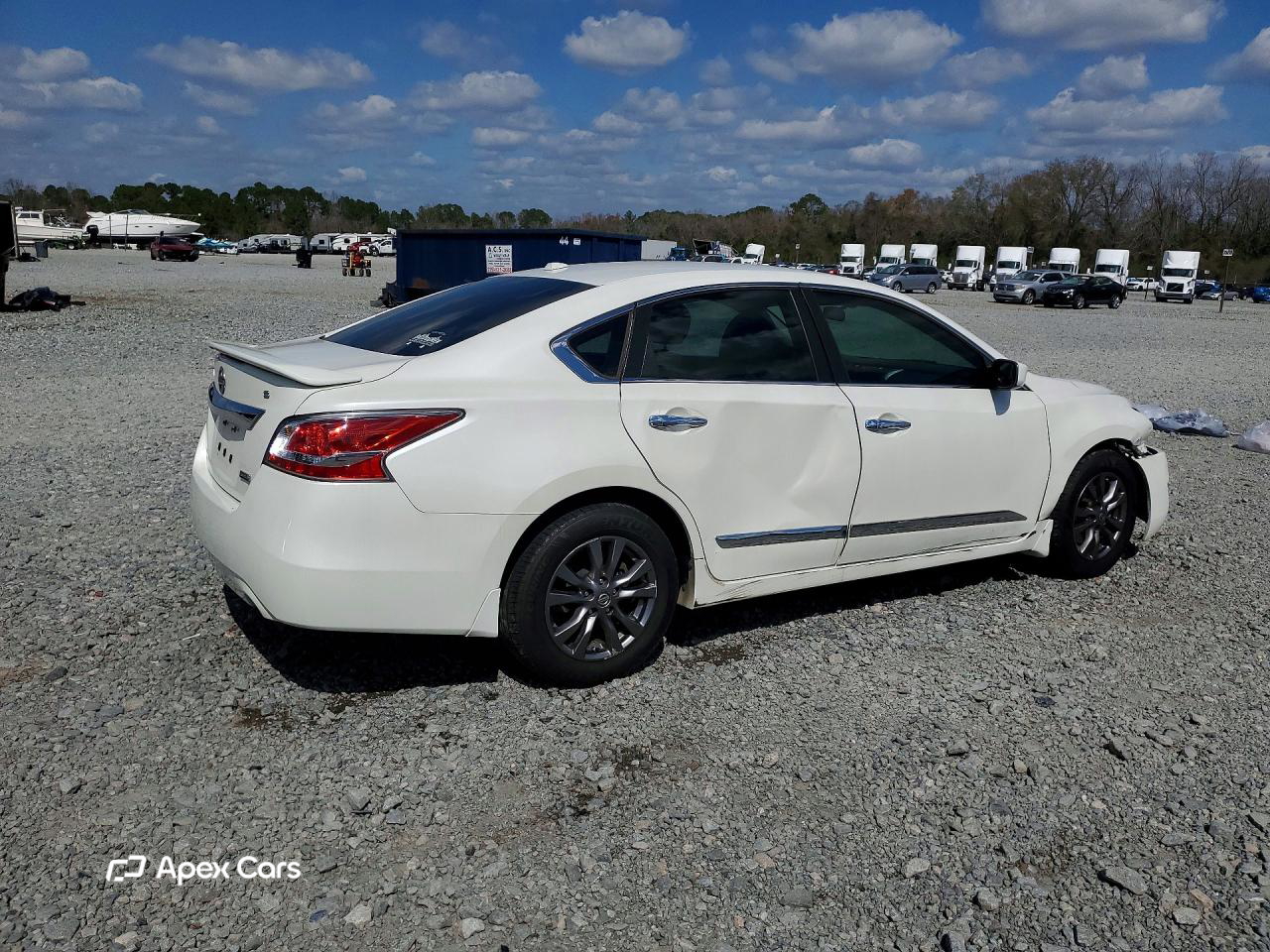 Nissan Altima 2015