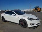 Tesla Model S 2014