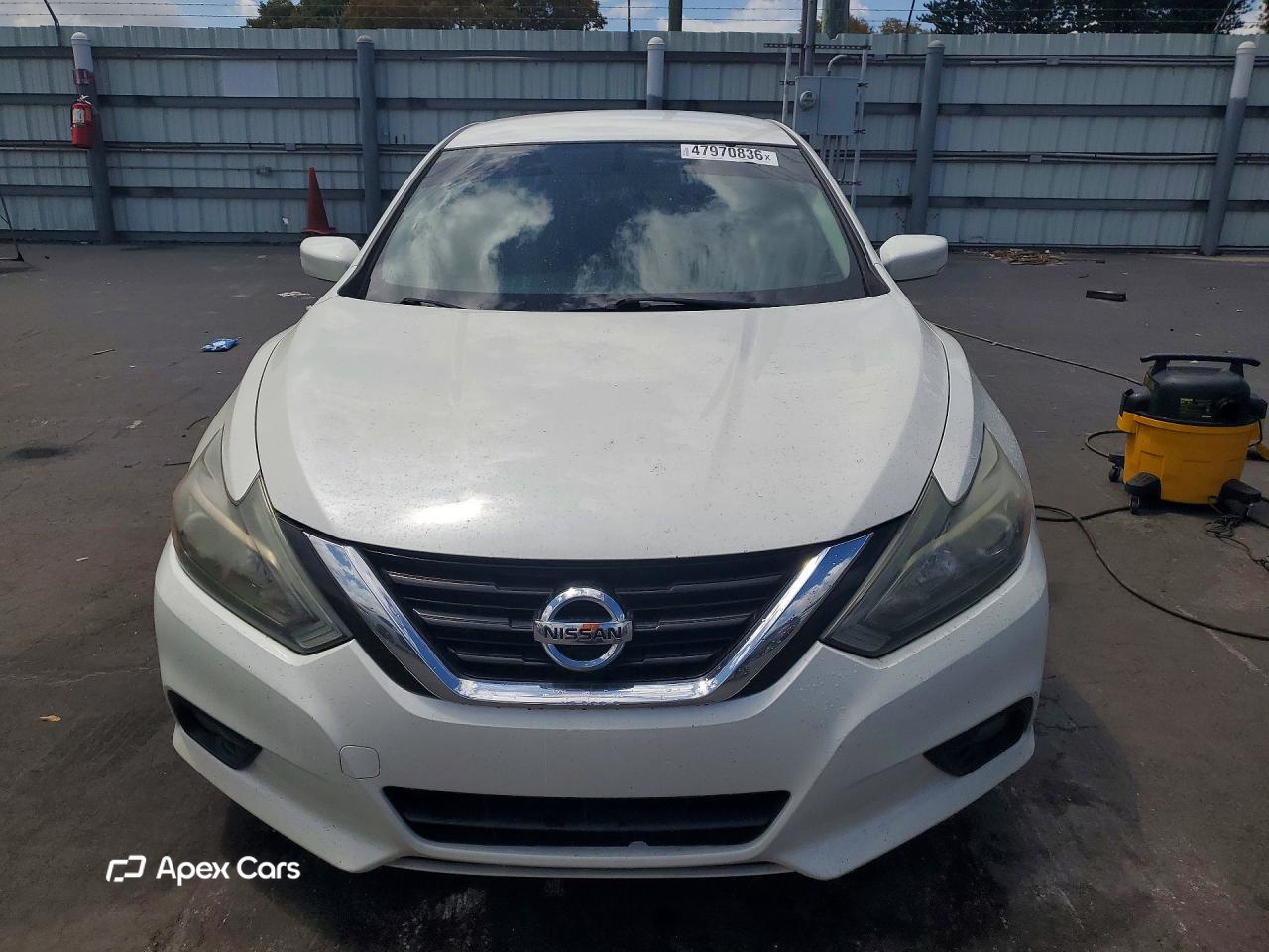 Nissan Altima 2018