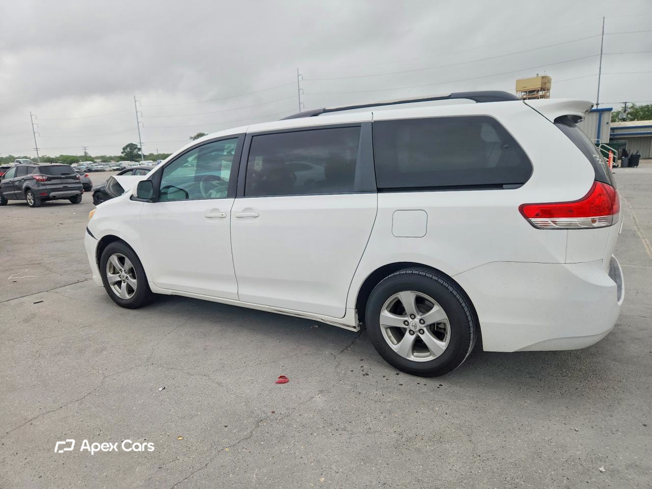 Toyota Sienna 2011