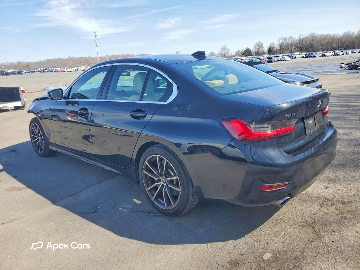 BMW Series 3 2022