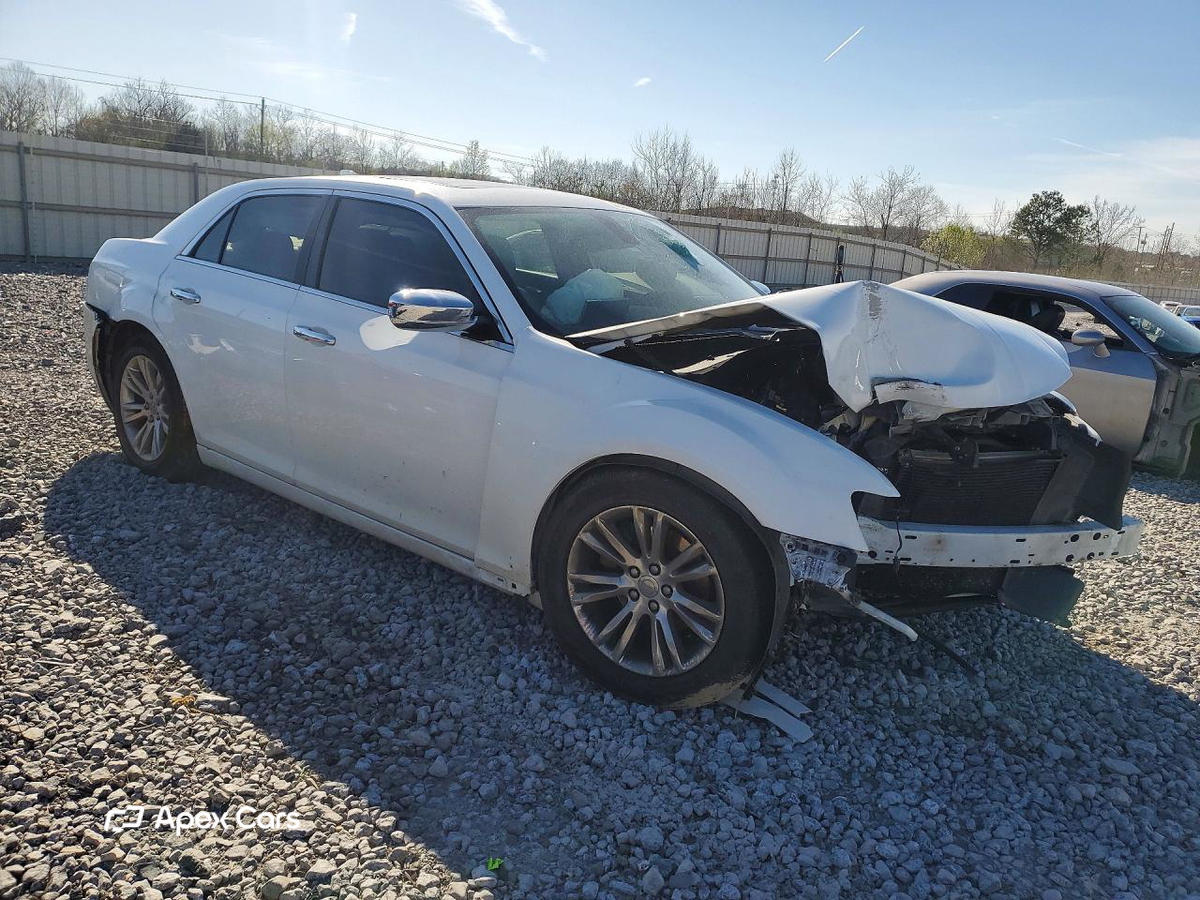 Chrysler 300 2016