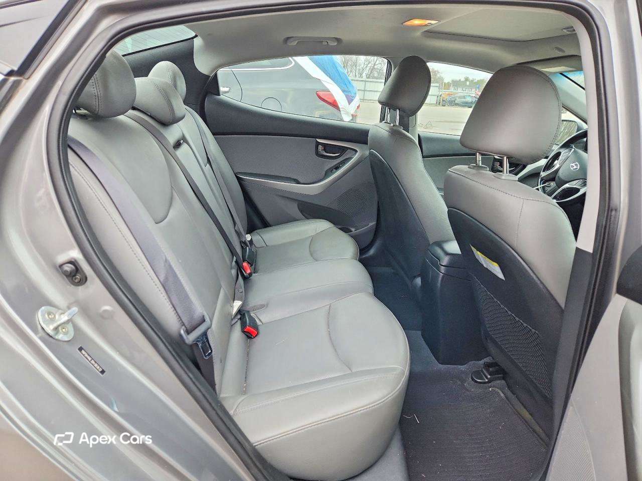 Hyundai Elantra 2013