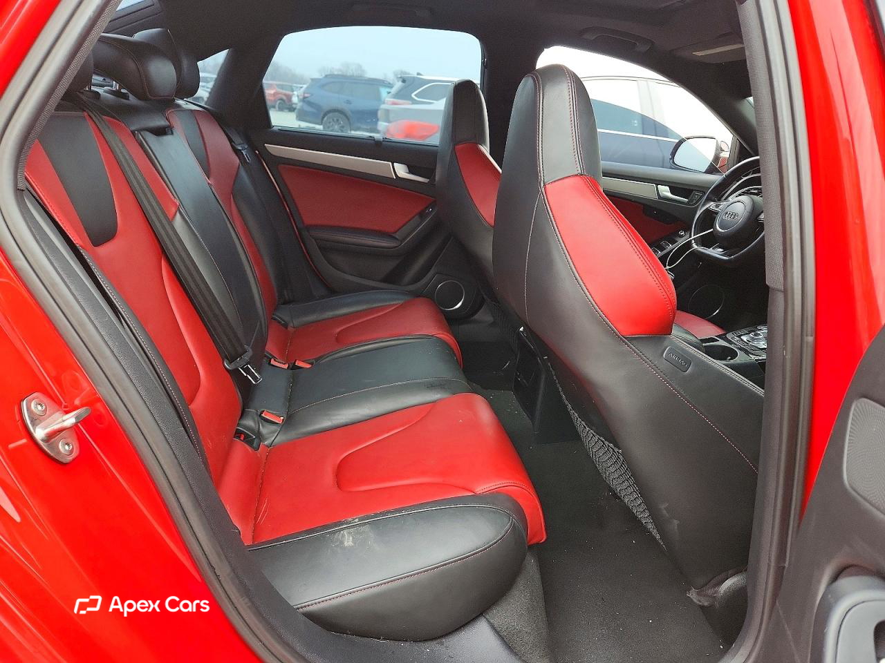 Audi RS4 2013