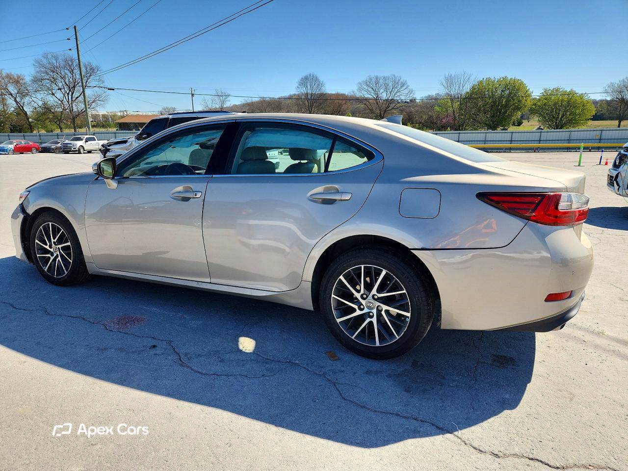 Lexus ES 2016