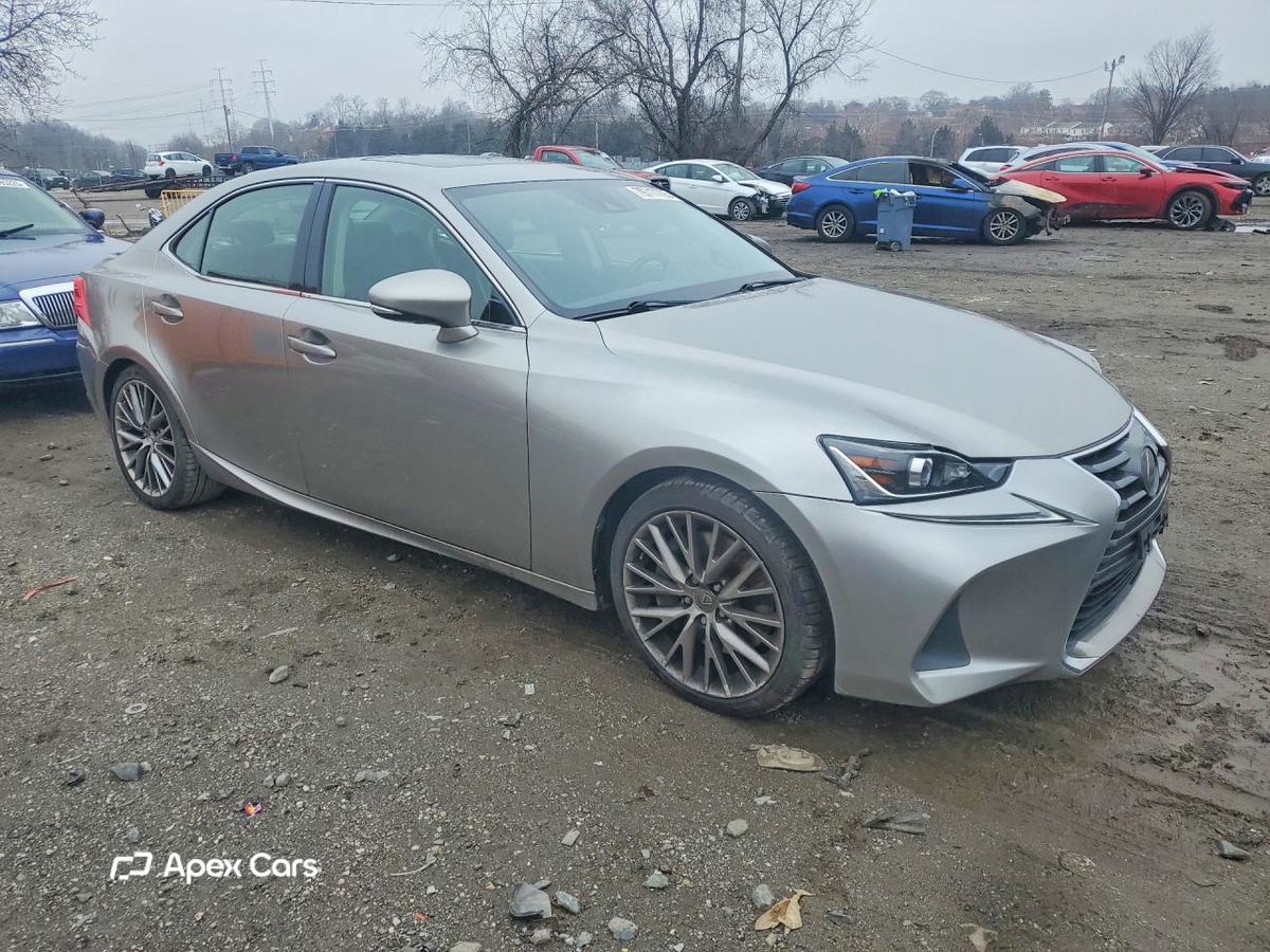 Lexus IS 2017