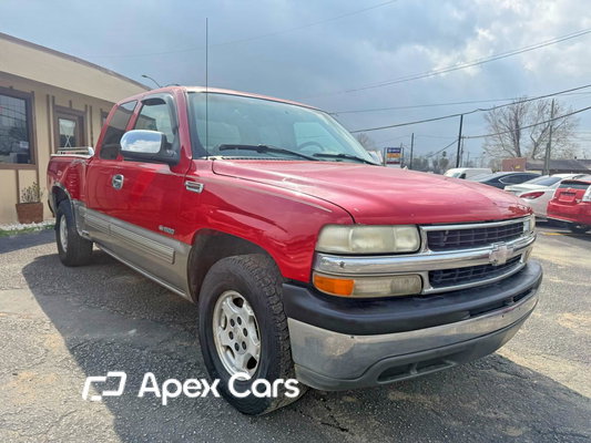 Chevrolet Silverado 2000 - Image 1 of 14