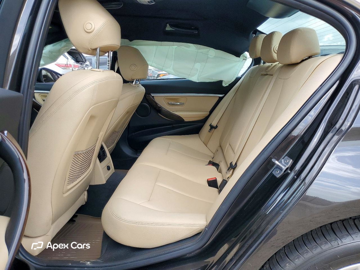 BMW Series 3 2017