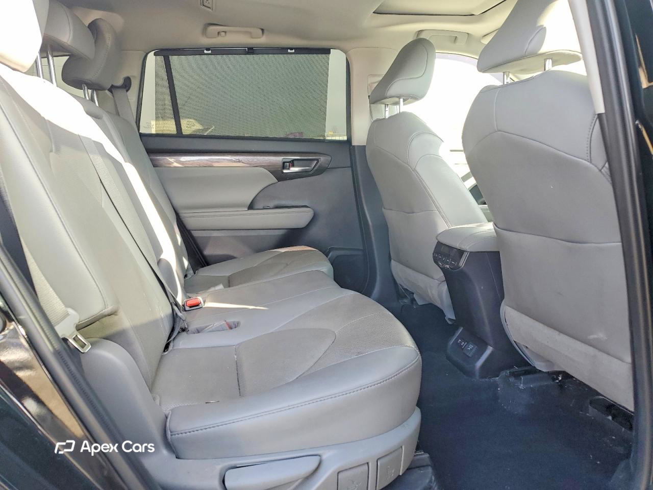 Toyota Highlander 2021