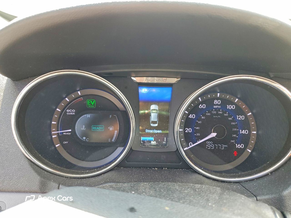 Hyundai Sonata 2013
