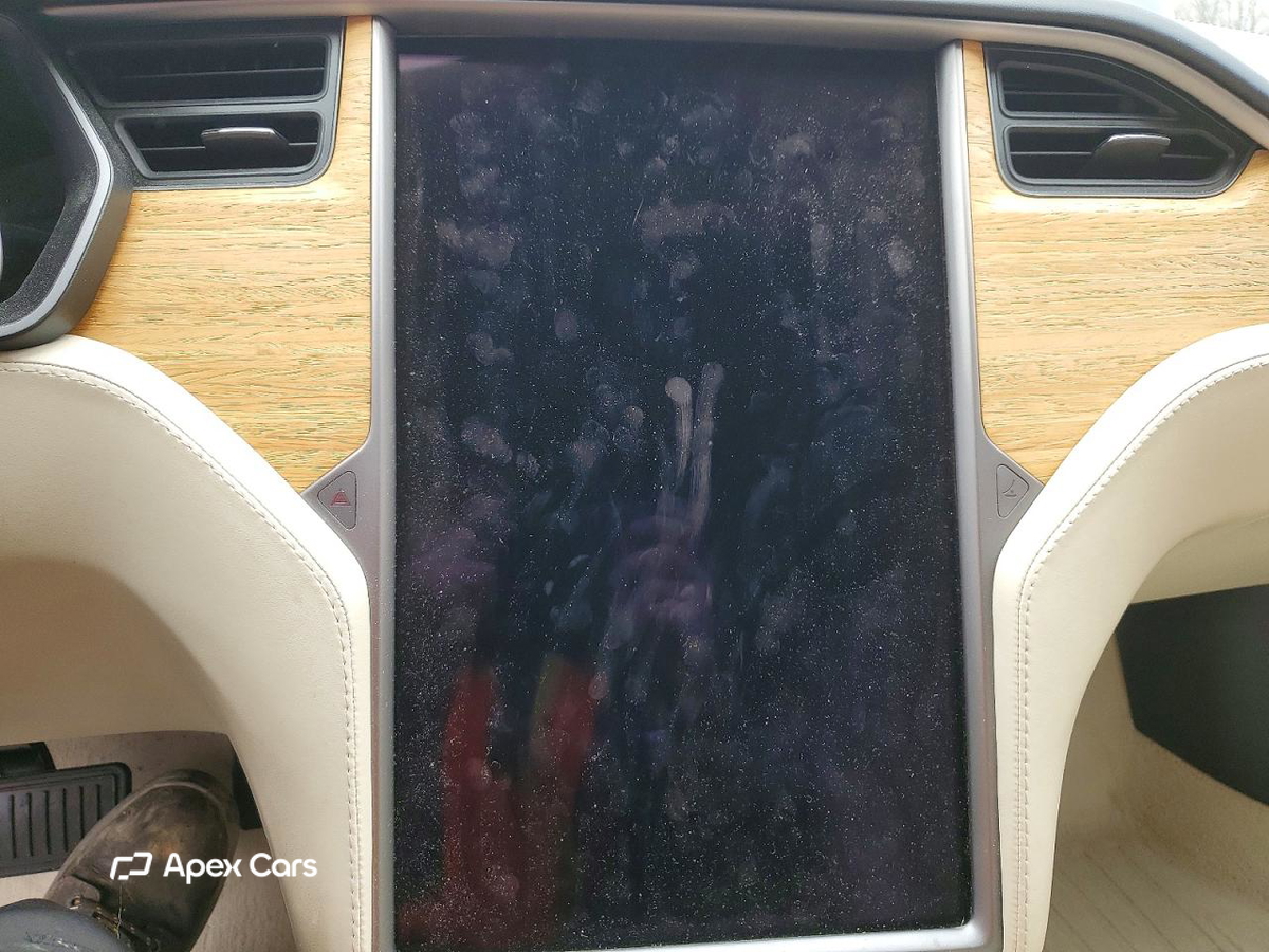 Tesla Model S 2019