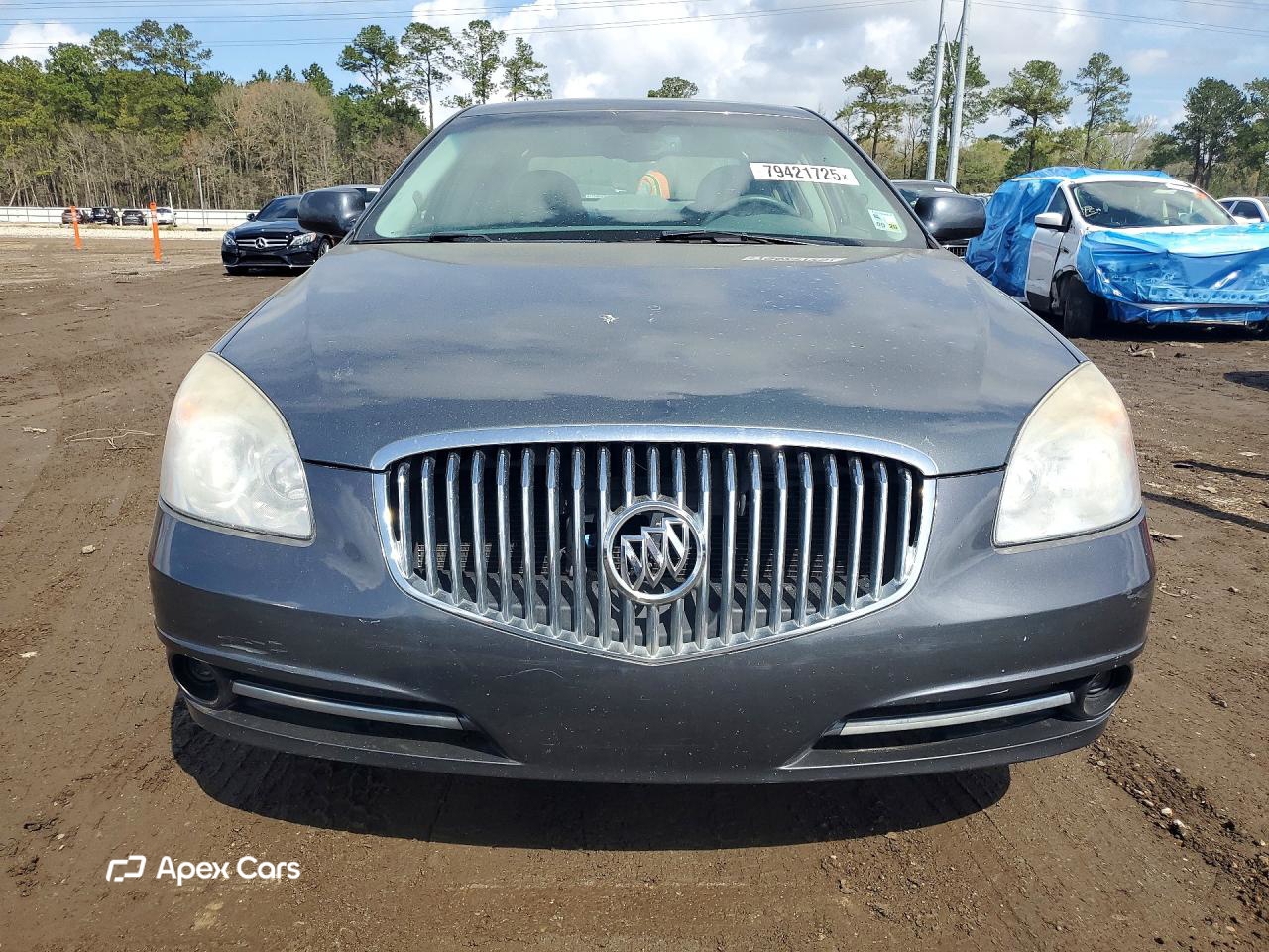 Buick Lucerne 2011