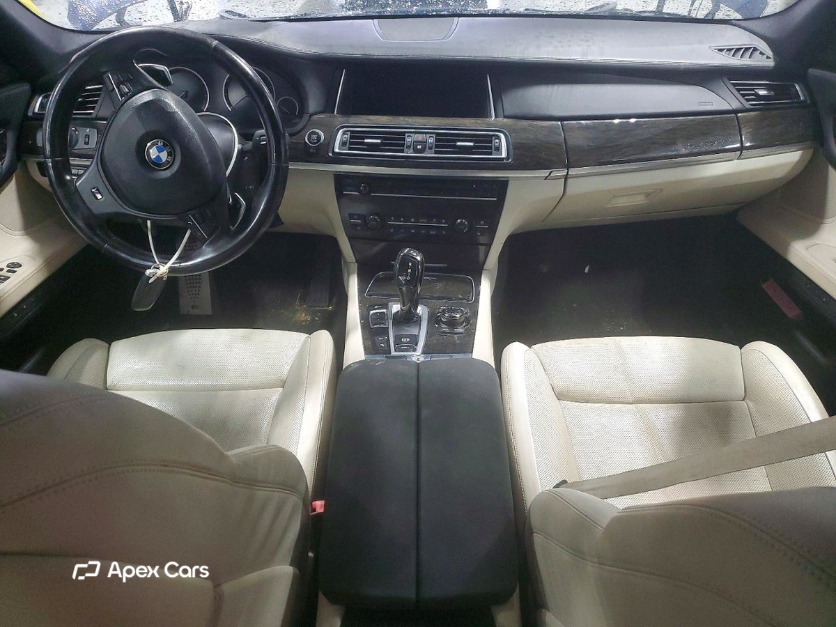 BMW Series 7 2013