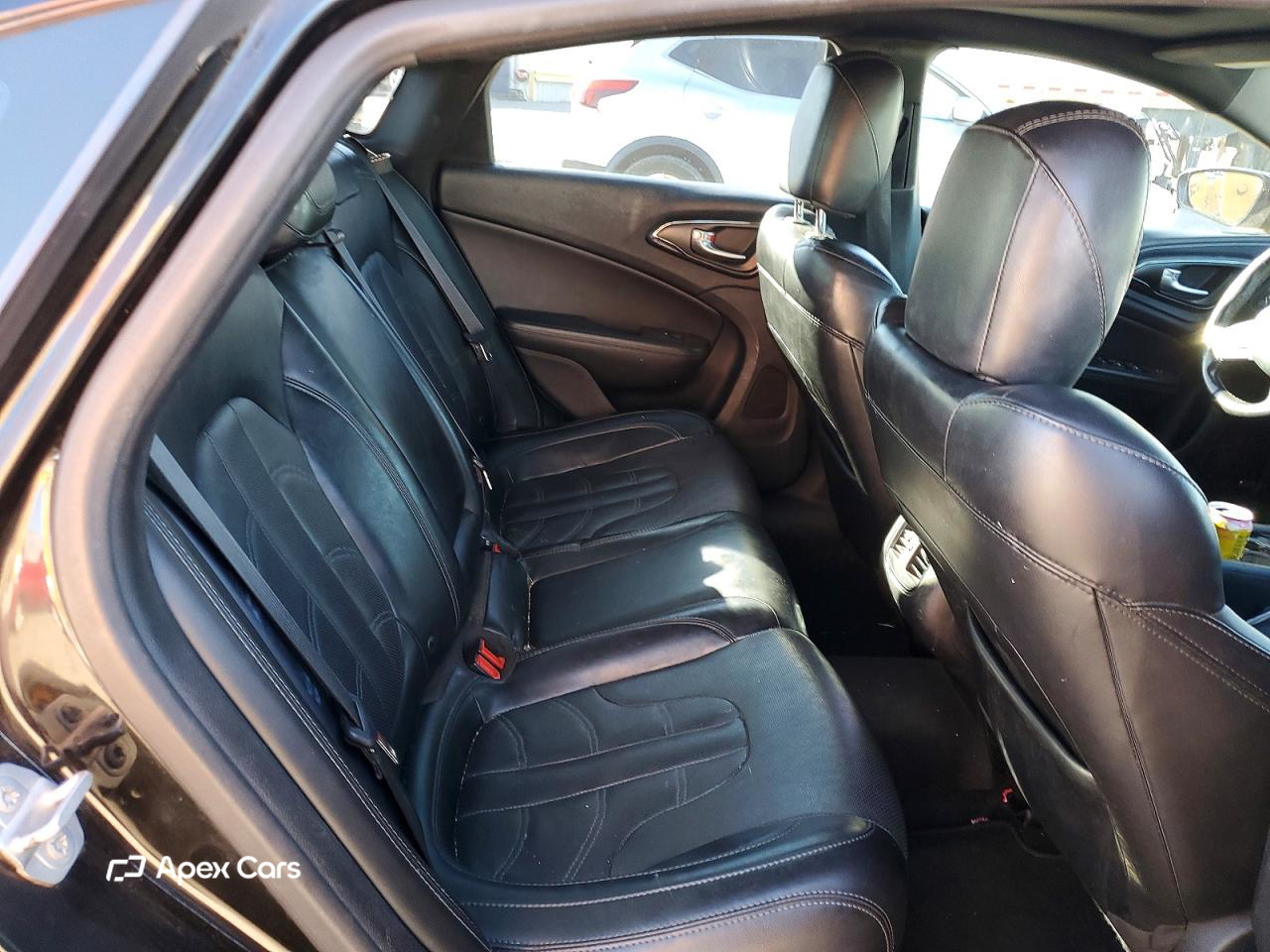 Chrysler 200 2015