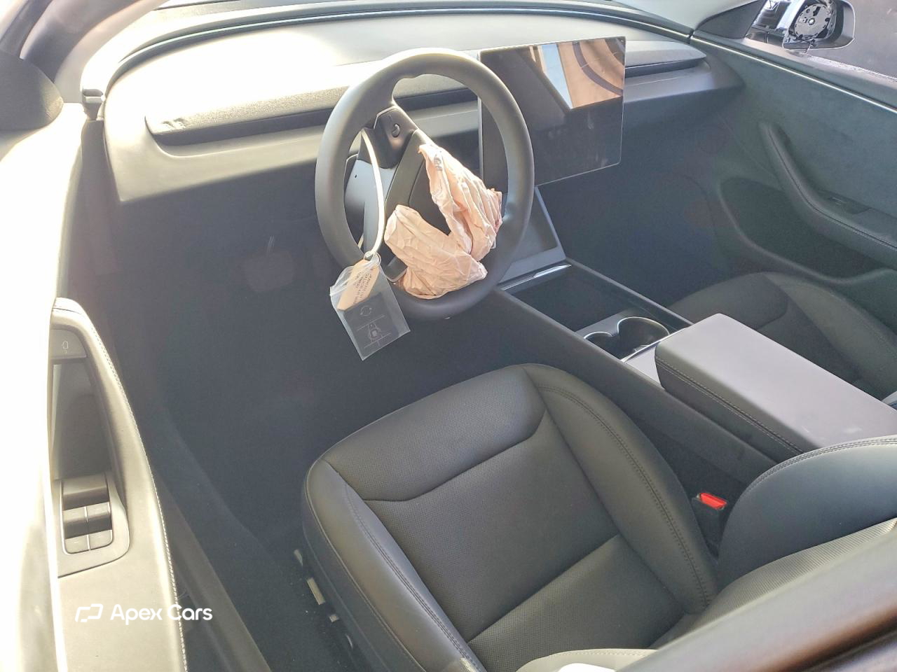 Tesla Model 3 2024