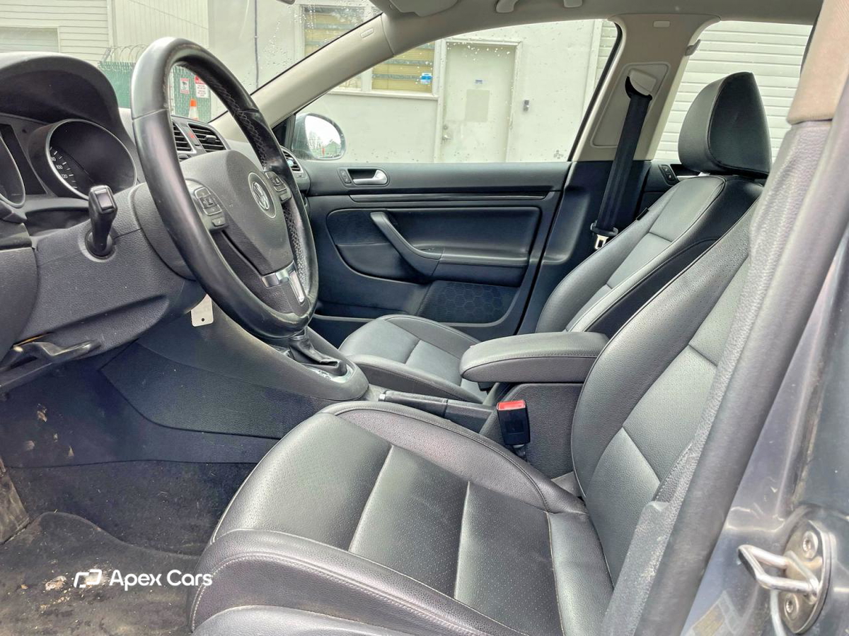 Volkswagen Jetta 2011