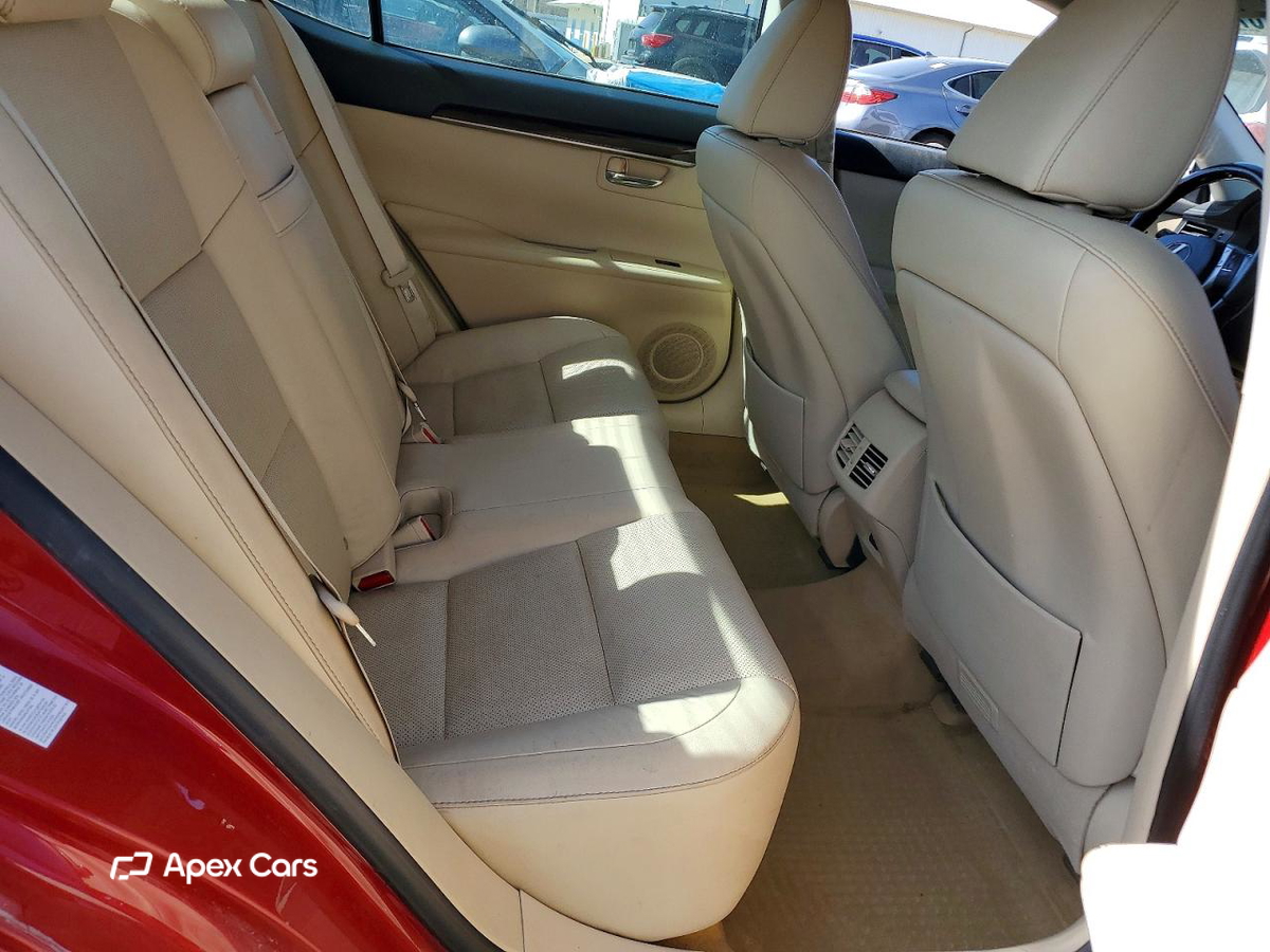 Lexus ES 2013