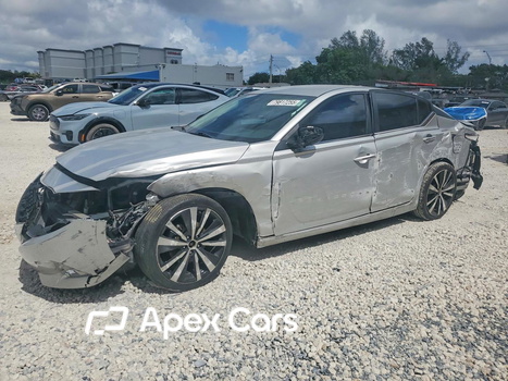 Nissan Altima 2020 - Image 1 of 5
