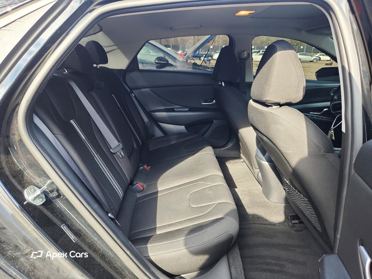 Hyundai Elantra 2021