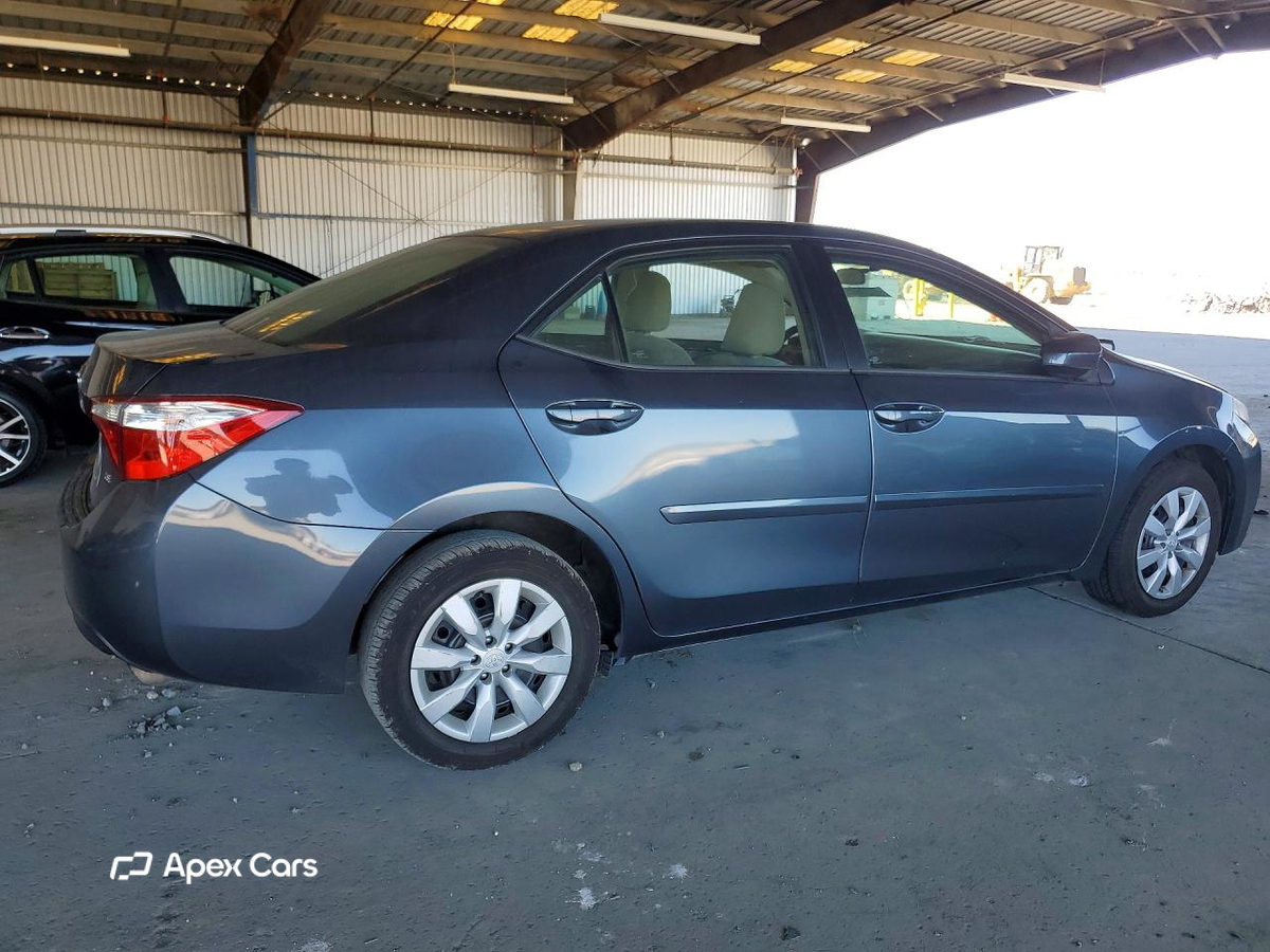 Toyota Corolla 2015