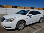 Chrysler 200 2013