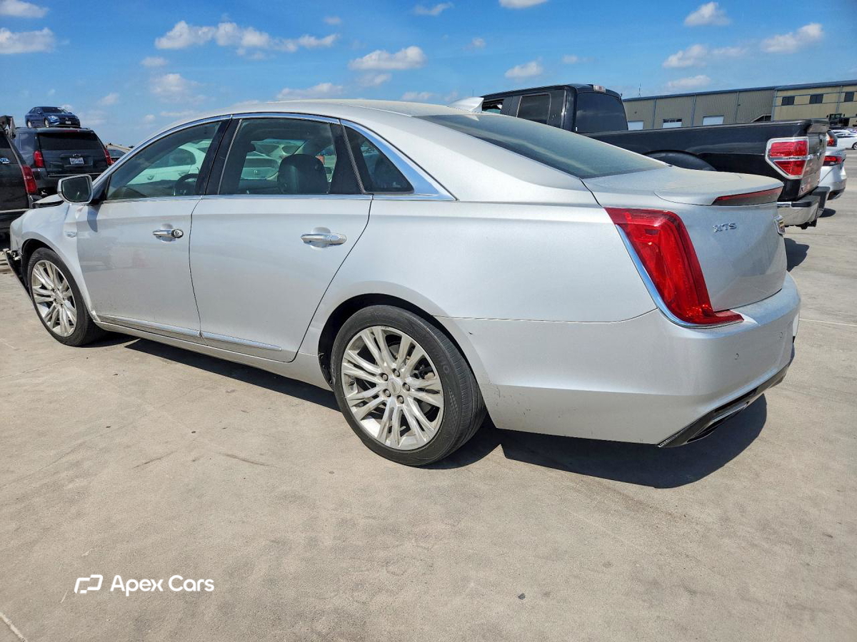 Cadillac XTS 2019