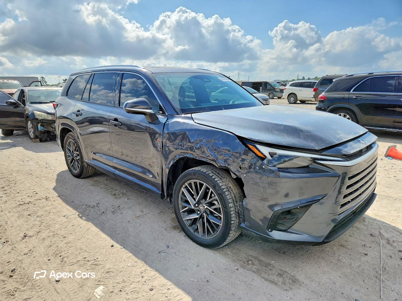Lexus TX 2025