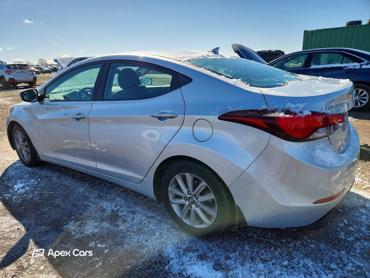 Hyundai Elantra 2015