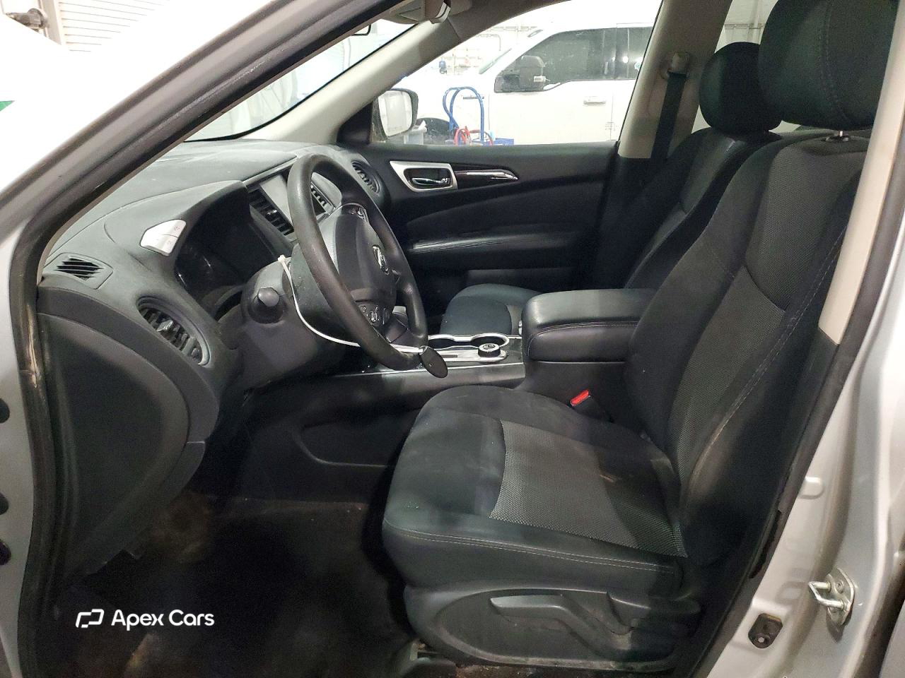 Nissan Pathfinder 2018