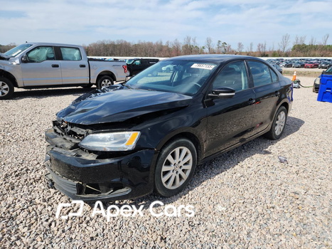 Volkswagen Jetta 2011 - Image 1 of 13