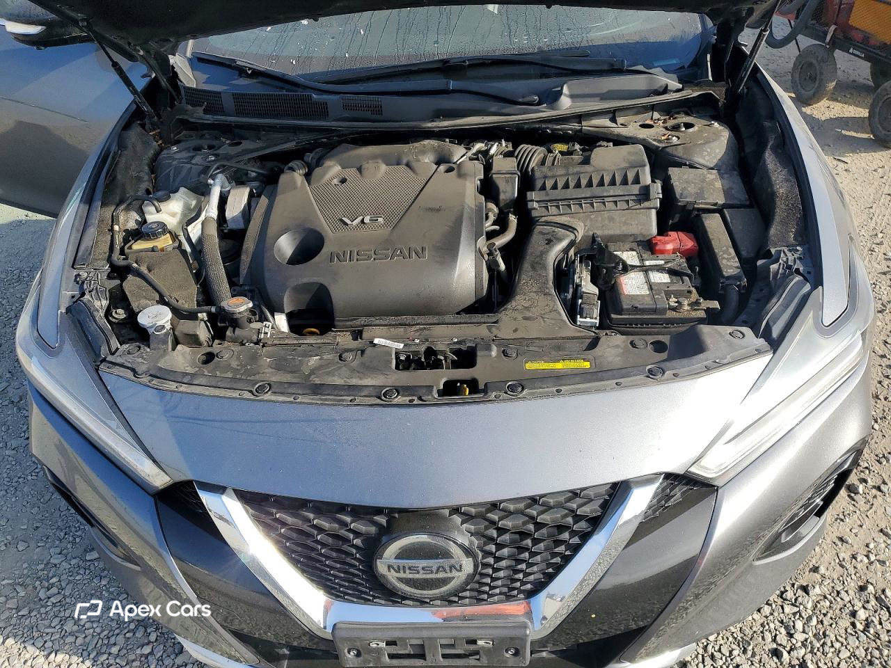 Nissan Maxima 2019