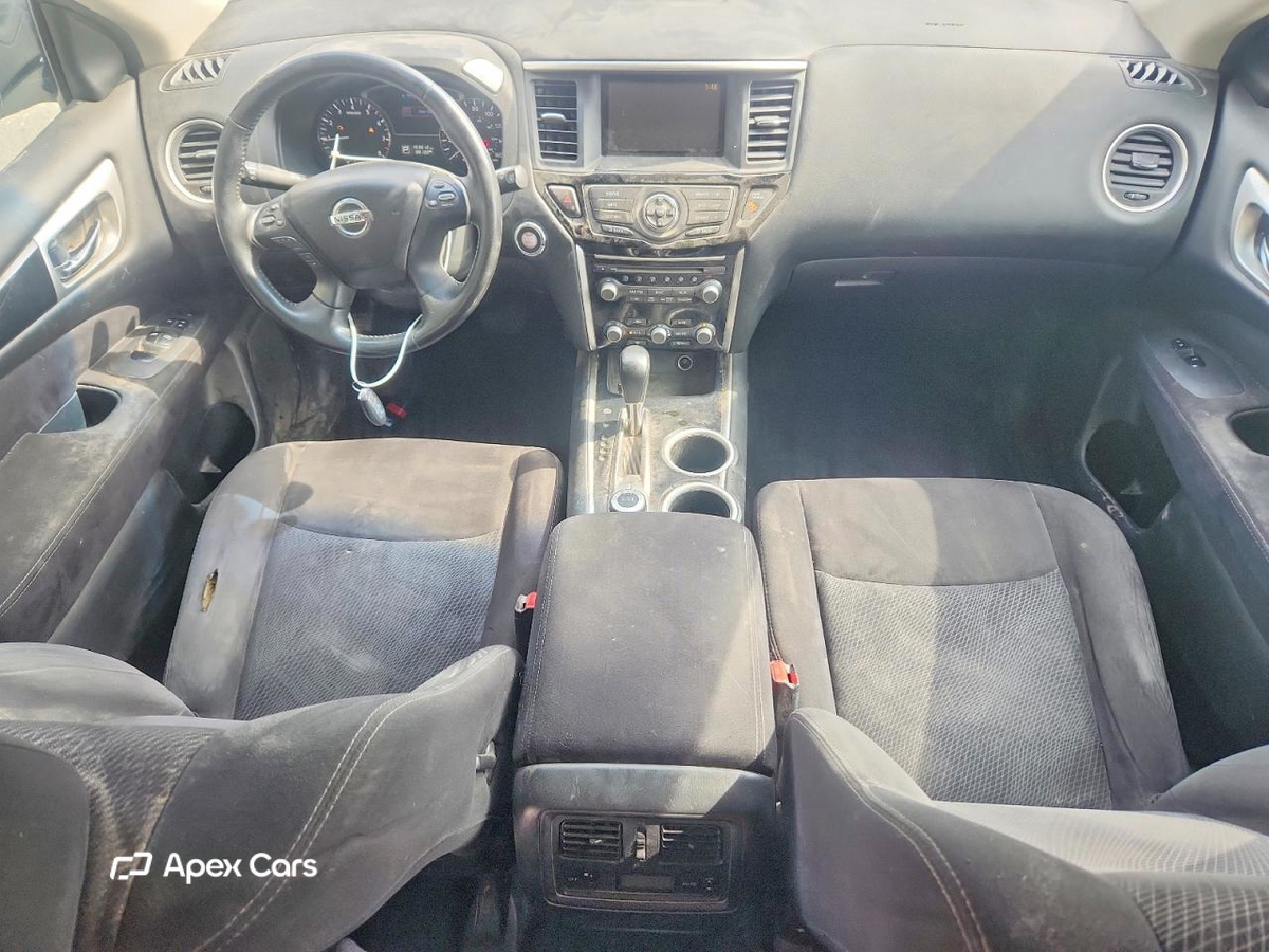 Nissan Pathfinder 2014