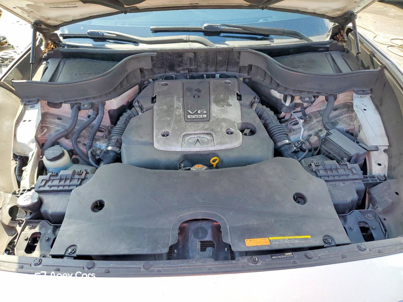 Infiniti QX70 2014