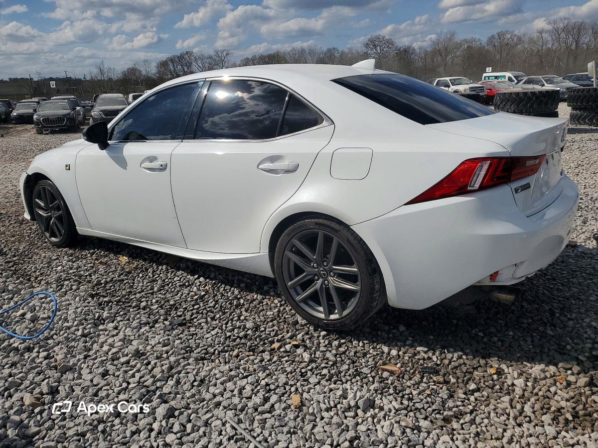 Lexus IS 2015