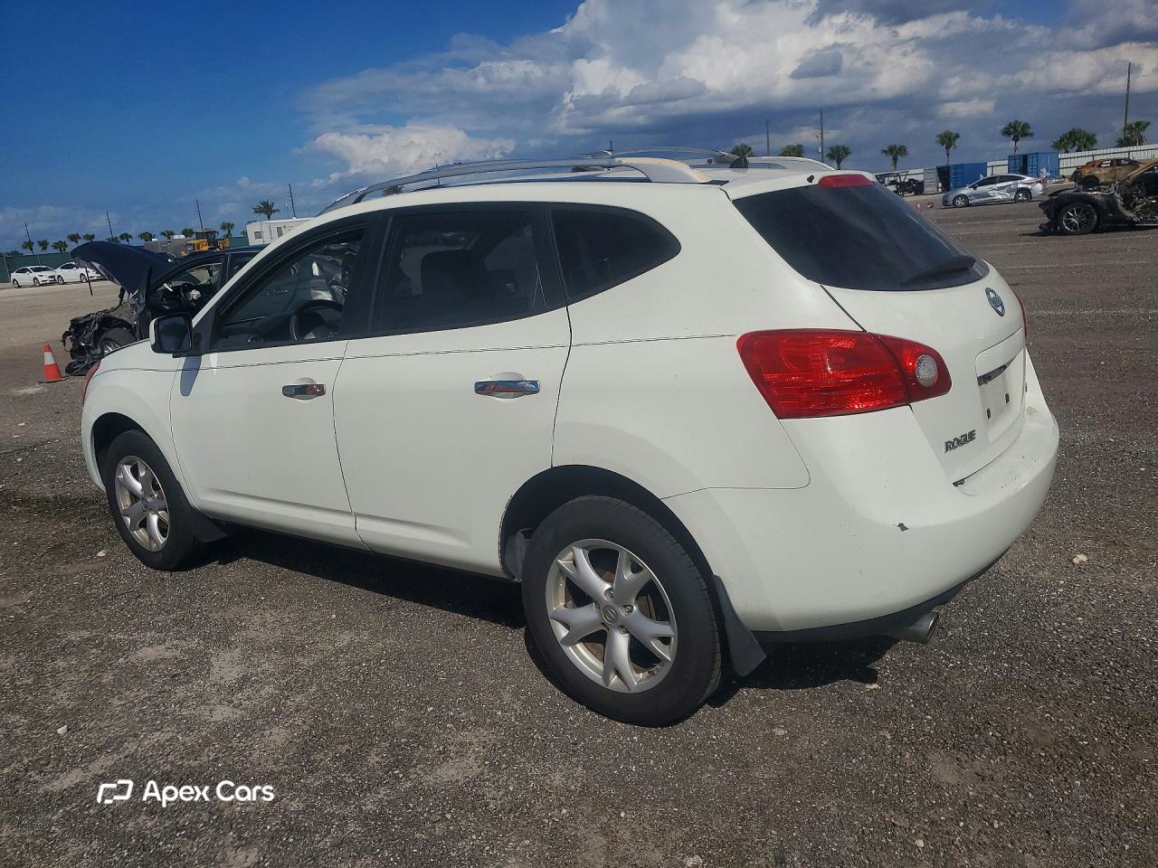 Nissan Rogue 2010